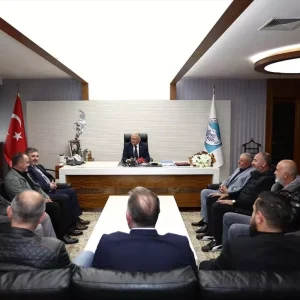 Kayseride Hal Isletmeleri Yonetimi Buyukkilici Ziyaret Etti