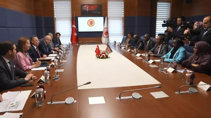 Kenya ve Turkiye Arasindaki Iliskiler Gelisiyor