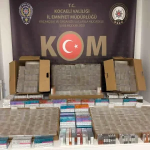 Kocaelide Kacak Tutun Operasyonu 41 Bin Makaron ve 500 Paket
