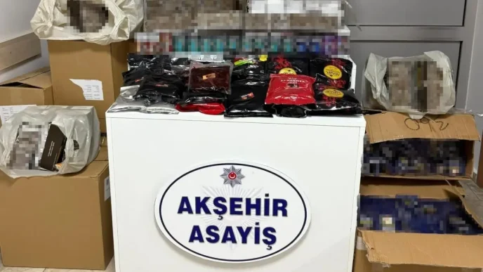 Konyada Gumruk Kacagi Sigara Operasyonu 300 Bin TL Degerinde Malzeme