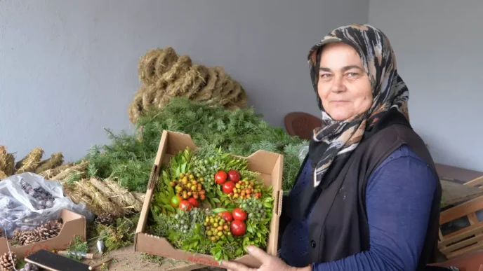 Köylü kadınlardan Avrupa'ya 1 milyon Noel çelengi 13 Koylu kadinlardan Avrupaya 1 milyon Noel celengi