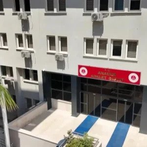 Kuyumcuyu FETO ile Korkutup 10 Milyon TLyi Dolandirdi Supheli Yakalandi