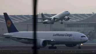 Lufthansa ve Ryanairden Almanyada Ucus Iptalleri