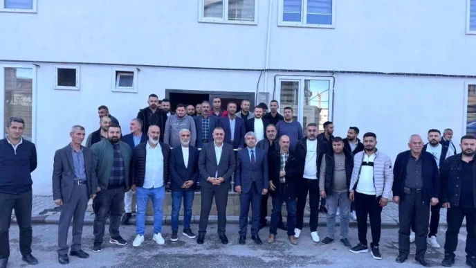 MHP Malatya Il Baskani Minibusculere Destek Ziyareti Gerceklestirdi
