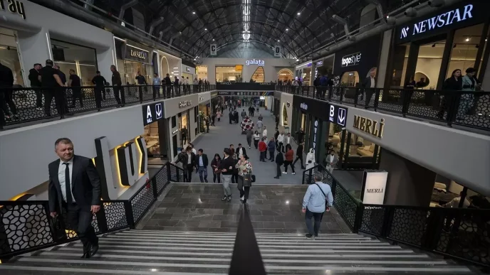 MODEF EXPO 2023 Inegol Mobilya Fuari Kapilarini Acti