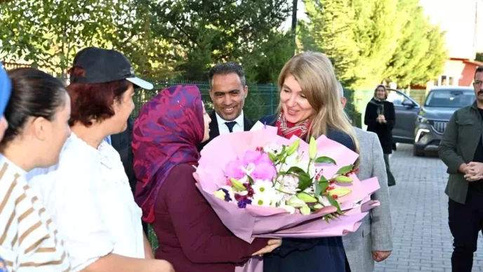 Malatya Milletvekili Olmeztopraktan Esnaf ve Sosyal Hizmet Ziyaretleri