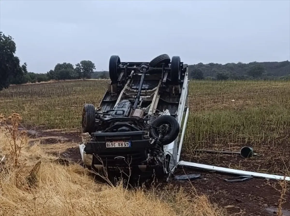 Manisada Trafik Kazasi 1 Olu 2 Yarali