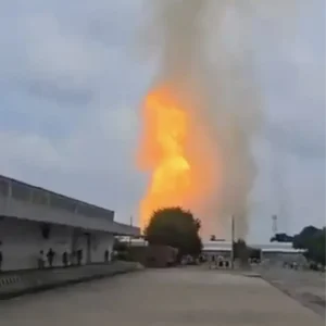 Meksikada Gaz Isleme Tesisinde Patlama 5 Yarali