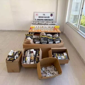 Mersinde Kacak Sigara Ticareti Operasyonu 20 Bin Dolu Makaron Ele