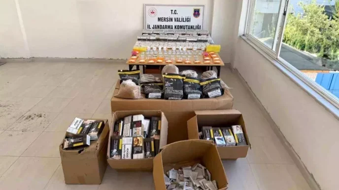 Mersinde Kacak Sigara Ticareti Operasyonu 20 Bin Dolu Makaron Ele