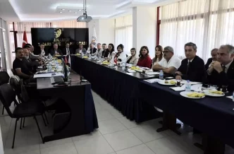 Mersinde Ticaret ve Sanayi Toplantisi Anamur Organize Sanayi Bolgesi Vurgusu