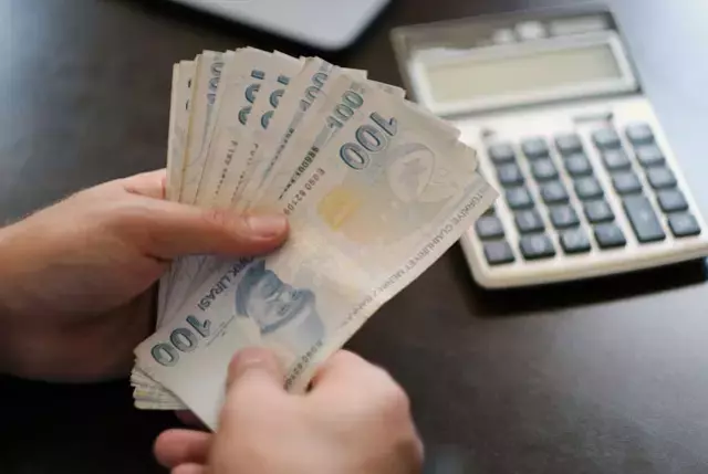 Milyonlarca çalışanı ilgilendiren düzenleme: İzin süreleri değişiyor
