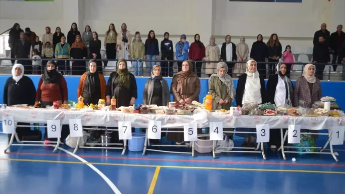 Musta Kadin Ciftciler Arasinda En Iyi Peynir Yarismasi Duzenlendi
