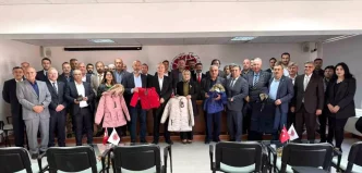 Nigdede Ihtiyac Sahibi Ogrencilere Kislik Giysi Yardimi