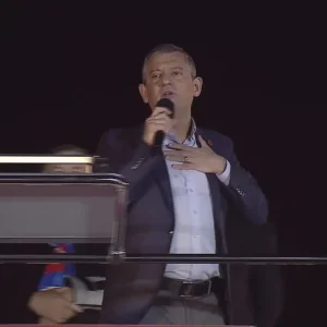 Ozgur Ozel AK Partinin Kara Duzeni Ters Yuz Edilecek