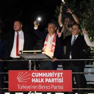 Ozgur Ozel Boluda Miting Duzenledi Iktidar Olacagiz