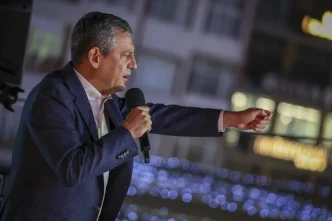 Ozgur Ozelden Kanal Istanbul ve Yolsuzluk Iddialari Uzerine Sert Aciklamalar