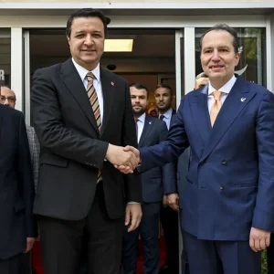 Saadet ve Yeniden Refah Partisi Liderlerinden Ortak Basin Toplantisi