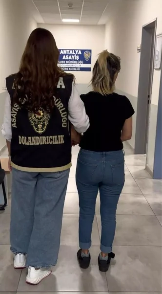 Sahte Altinla Dolandiricilik Girisimi Kadin Tutuklandi