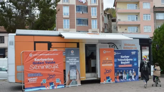 Samsunda Istihdam ve Kariyer Merkezi Mobil Hizmet Vermeye Basladi
