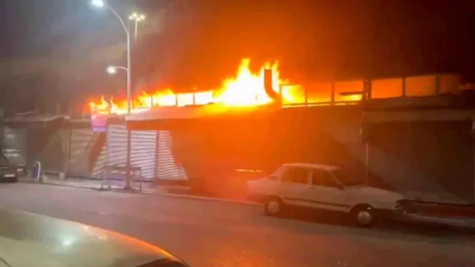 Sanliurfada Lokantada Yangin Is Yeri Kullanilamaz Hale Geldi