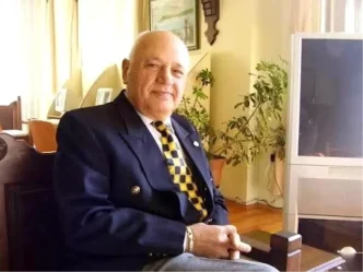 Sefik Cercioglundan Ugur Dundara Yanit Sorumlu Yayincilik Beklerdim