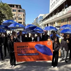 Sigorta Acenteleri Vanda Sigorta Haftasini Kutladi