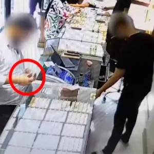Siirtte Kuyumcuya Sahte Altin Satan 3 Supheli Yakalandi