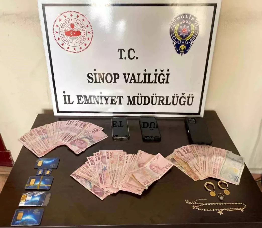 Sinop ve Erfelekte Sahte Altin Dolandiriciligi 4 Supheli Yakalandi