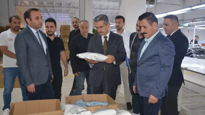 Sirnak Valisi Ekici Tekstilkentteki Kadin Istihdamini Destekledi