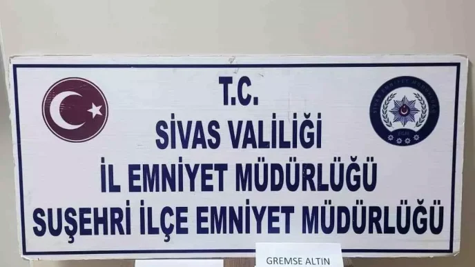 Sivas'ta Kuyumcuya Sahte Altın Satmaya Çalışan 3 Kişi Yakalandı 6 Sivasta Kuyumcuya Sahte Altin Satmaya Calisan 3 Kisi Yakalandi