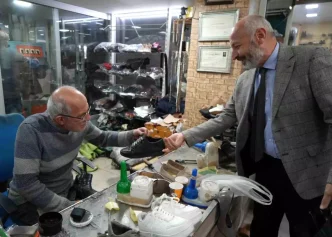 Sonbaharla Birlikte Ayakkabi Tamircilerine Talep Artti