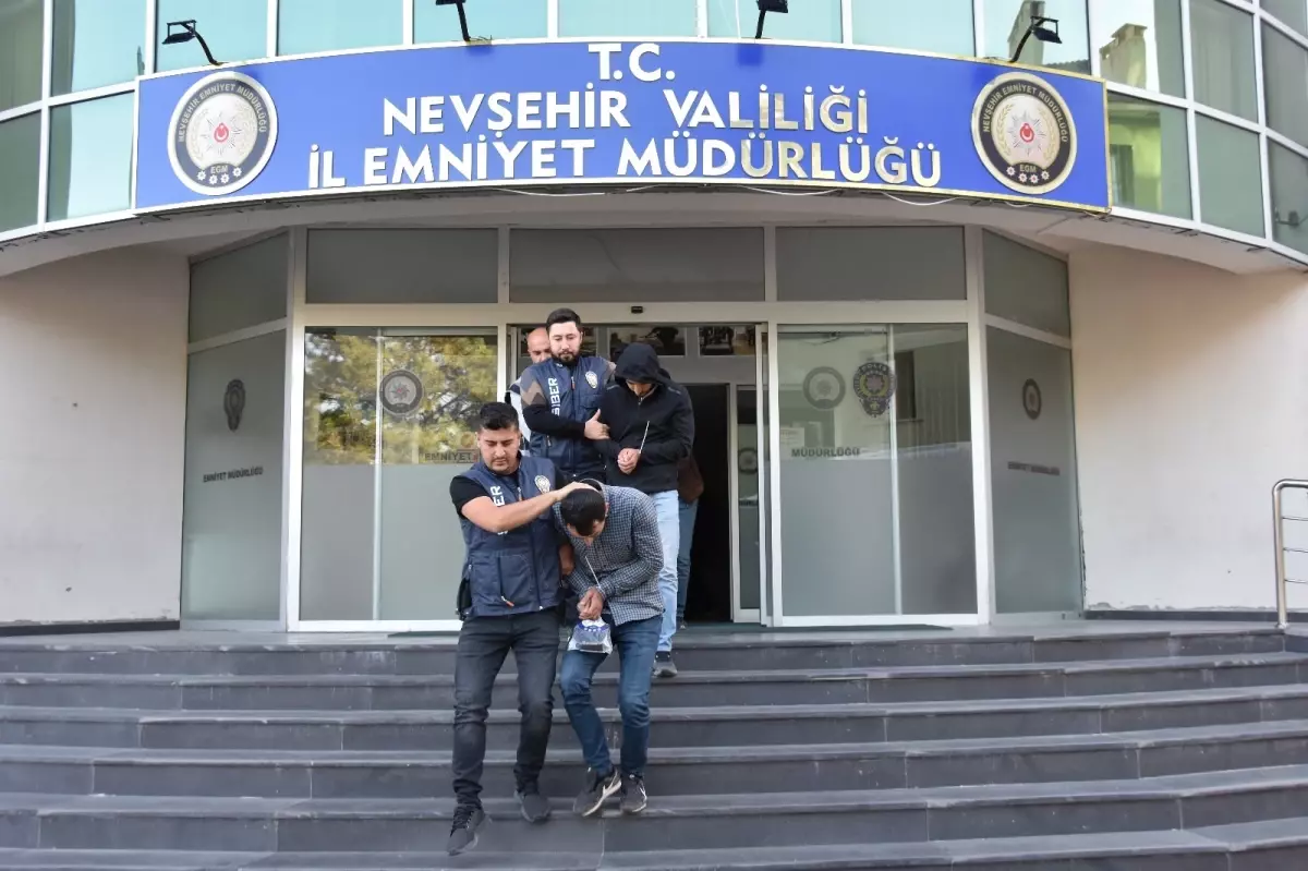 Sosyal Medyada Dolandiricilik 11 Supheli Gozaltinda
