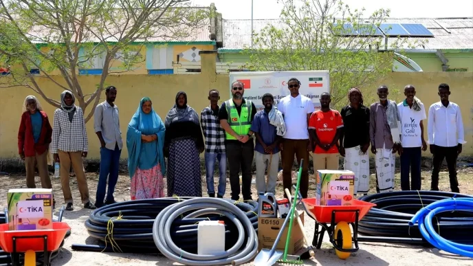 TIKA Somalilandde Tarimsal Kalkinma Icin 50 Ciftciye Destek Sagladi
