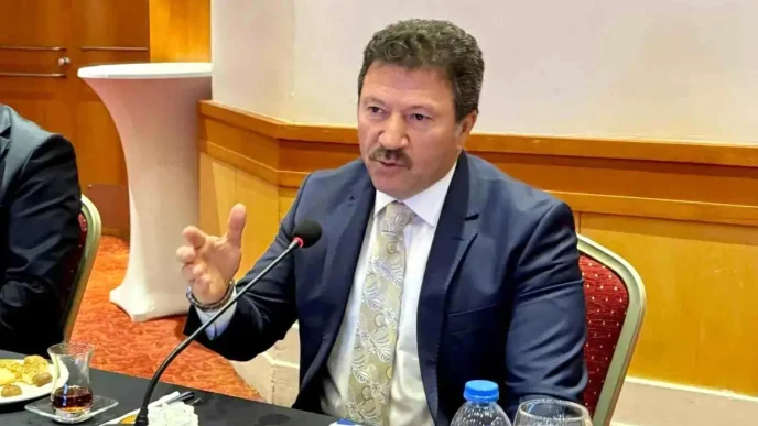 TSOF Antalyada Esnaf ve Sanatkarlarin Sorunlarini Ele Aldi