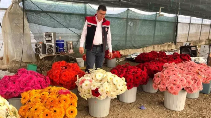 Tekirdag Il Muduru Ciftcileri Ziyaret Etti