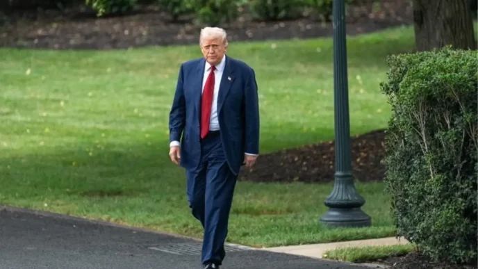 Trump, Kanada Tarifesini Yüzde 10 Artırıyor 2 Trump Kanada Tarifesini Yuzde 10 Artiriyor