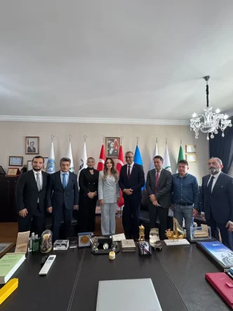 Tunus Buyukelcisi ULUSKONu Ziyaret Etti
