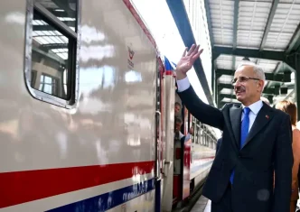 Turistik Dogu Ekspresi 2025 2026 Kis Sezonu Seferlerine Basliyor