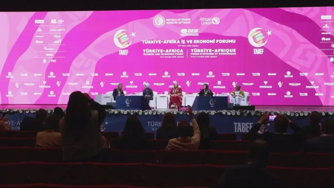 Turkiye Afrika Is Forumunda kadin liderligi ve girisimcilik paneli duzenlendi
