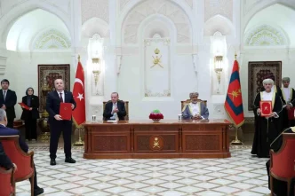 Turkiye ve Umman arasinda 16 belge imzalandi
