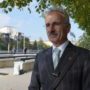 Ulastirma Bakani Uraloglu Bulgaristanda Altyapi Isbirligi Konferansina Katildi