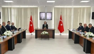 Ulastirma Bakani Uraloglu Rize Iyidere Lojistik Limanini Inceledi