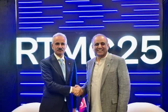 Ulastirma ve Altyapi Bakani Uraloglu Pakistan ile Ulastirma Is Birligini