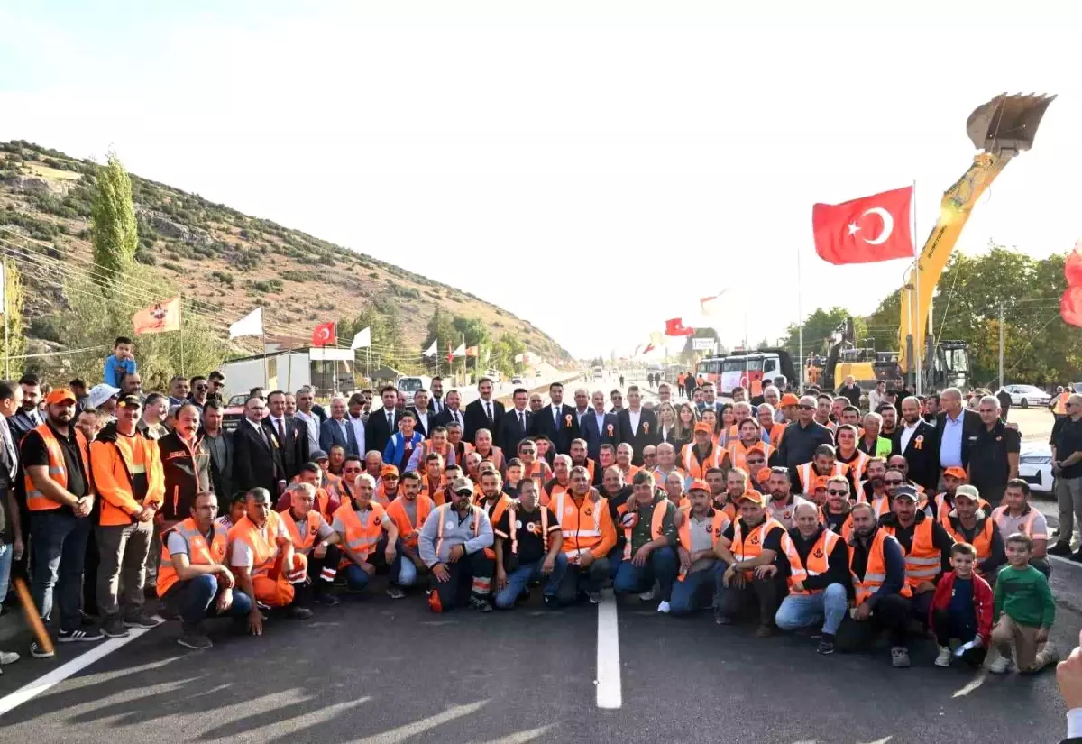 Ulastirma ve Altyapi Bakani Uraloglu Tarim ticaret ve turizme can