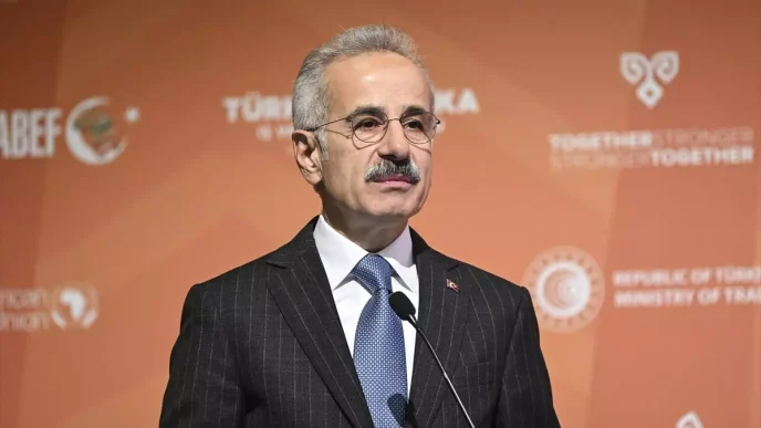 Ulastirma ve Altyapi Bakani Uraloglu Turkiye Afrika Is ve Ekonomi Forumunda