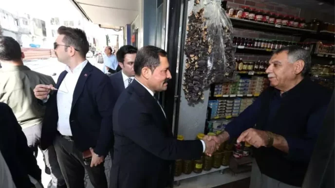 Vali Masatli Samandagda Esnaf Ziyaretinde Sicak Anlar Yasandi