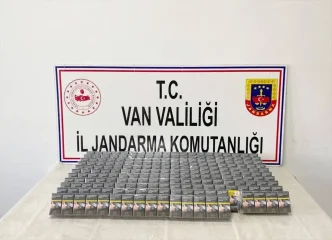 Vanda Gumruk Kacagi 1470 Paket Sigara Ele Gecirildi