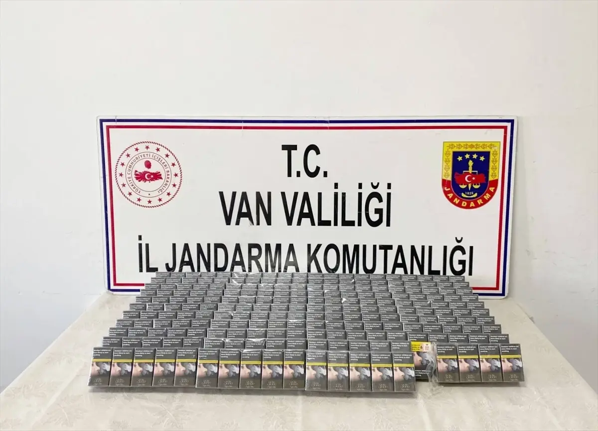 Vanda Gumruk Kacagi 1470 Paket Sigara Ele Gecirildi