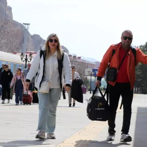 Vanda Iranli Turist Sayisinda Onemli Artis